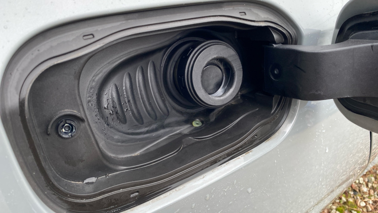 Volvo V60 2.0 B4P Plus Dark 5dr Auto [7 speed] Petrol Estate